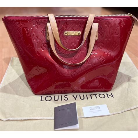 lv vernis bellevue pm|Louis Vuitton Monogram Vernis Bellevue PM .